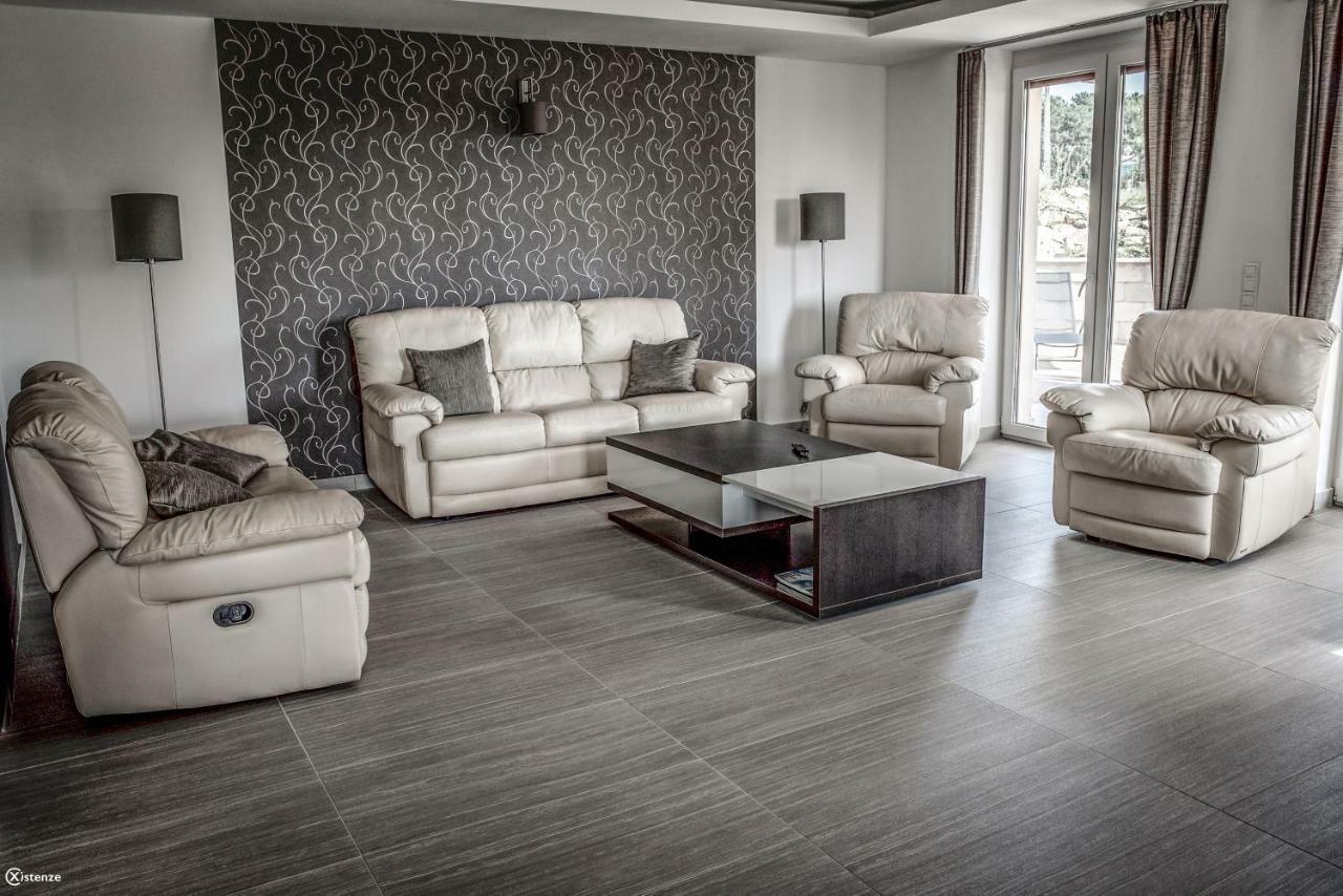 בלטונאקאלי Aranymandula Apartmanok מראה חיצוני תמונה